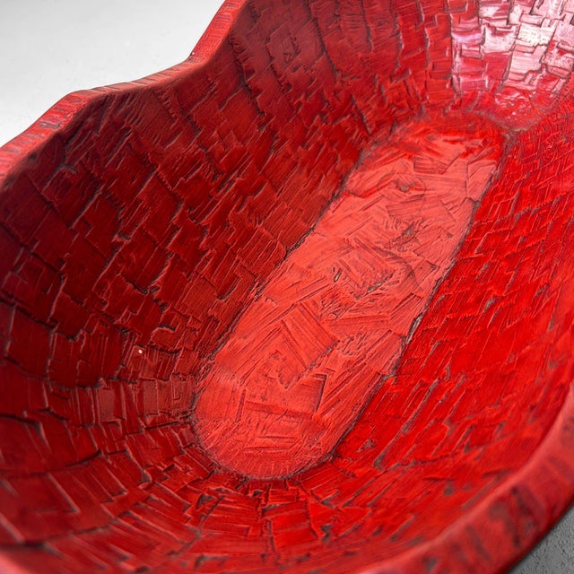 Japanese Hand-Carved Red Lacquered Wooden Bowl, 1950s For Sale - Image 4 of 18