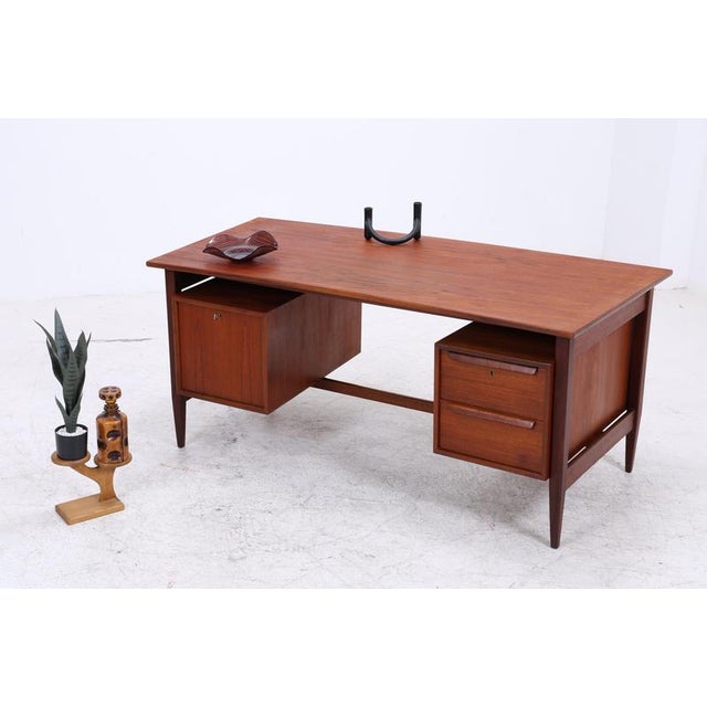 Mid-Century Teak Boomerang Desk with 2 Drawers For Sale - Image 17 of 17