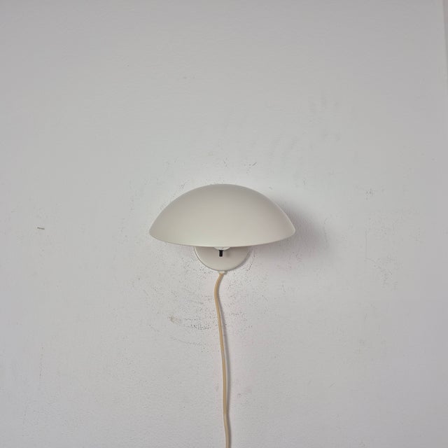 Louis Poulsen PH Hat Wall Light by Poul Henningsen for Louis Poulsen, 1960s For Sale - Image 4 of 11
