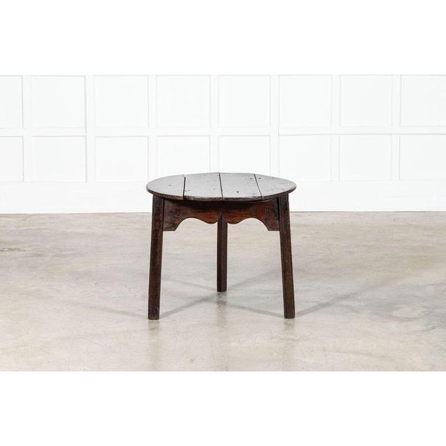 18th Century English Vernacular Oak Cricket Table, 1790 For Sale - Image 11 of 13
