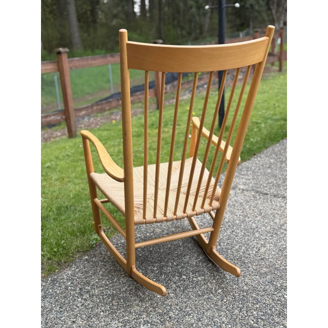 Tan J16 Rocking Chair Attributed to Hans Wegner for FDB Mobler, 1960s - Vintage Rocking Chair - Scandinavian Rocking Chair For Sale - Image 8 of 9