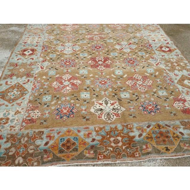 Galerie Shabab Collection Mid-20th Century Turkish Anatolian Accent Rug For Sale In New York - Image 6 of 8