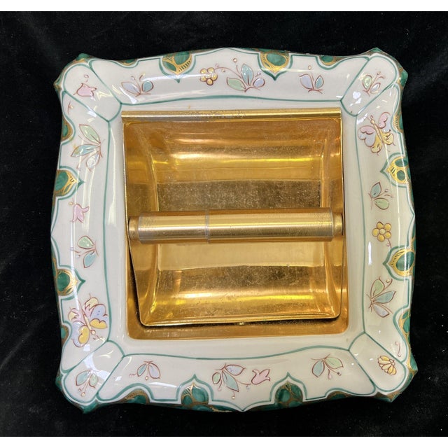 Vintage Sherle Wagner Chinoiserie & Gold Plate 4-Piece Bathroom Vanity Set For Sale - Image 4 of 7