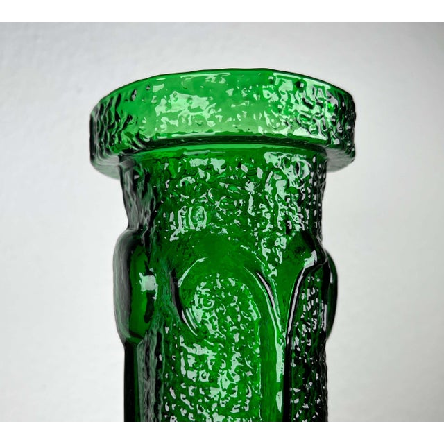 Mid-Century Modern Italian Green Glass Vase by Wayne Husted for Stelvia, 1970s For Sale - Image 6 of 17