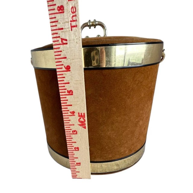 Georges Briard Brown Suede Ice Bucket With Gold Tone Chain Handle MCM 1960s Mid-Century For Sale - Image 11 of 12