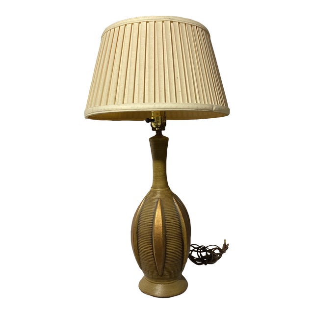 Mid-Century Modern Textured Pottery Lamp For Sale
