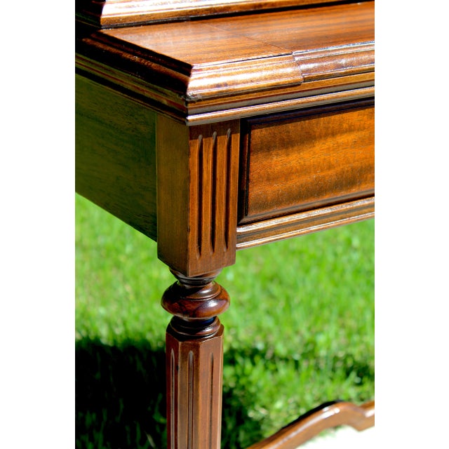 Vintage Louis XVI Style Mahogany Bureau À Gradin – Ladies’ Secretary Desk For Sale - Image 16 of 18
