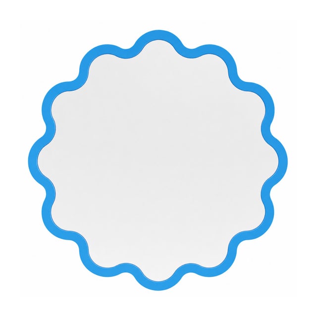 Large Organic Round Wall Mirror for Hospitality Interiors – Hvyli Round 100 For Sale - Image 14 of 18