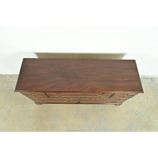 Henkel Harris Georgian Solid Mahogany Ten-Drawer Dresser or Chest of Drawers, 1970s For Sale - Image 10 of 13