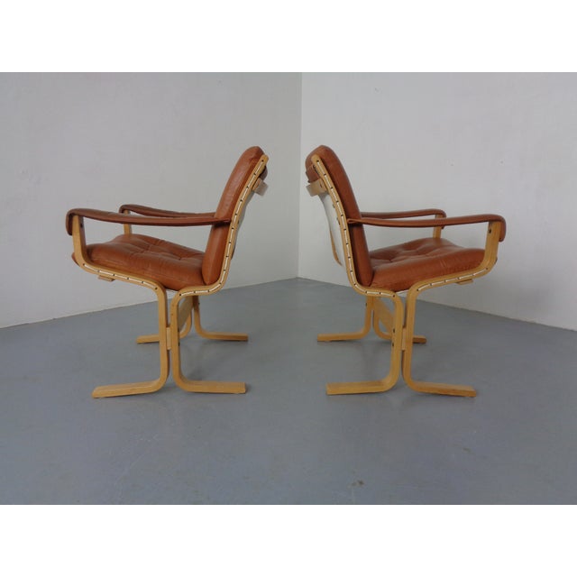 1960s Siesta Cognac Leather Armchairs by Ingmar Relling for Westnofa, Norway, 1960s, Set of 2 For Sale - Image 5 of 13