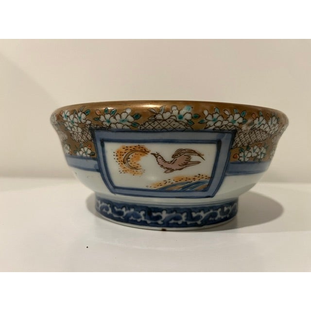 Antique Colored Imari Bowl With Gold Edge and Detailed Painting - Horse in Center For Sale - Image 10 of 18