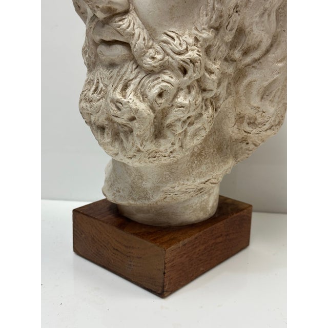 1980s Vintage Sculpture of an Ancient Bard For Sale - Image 5 of 11