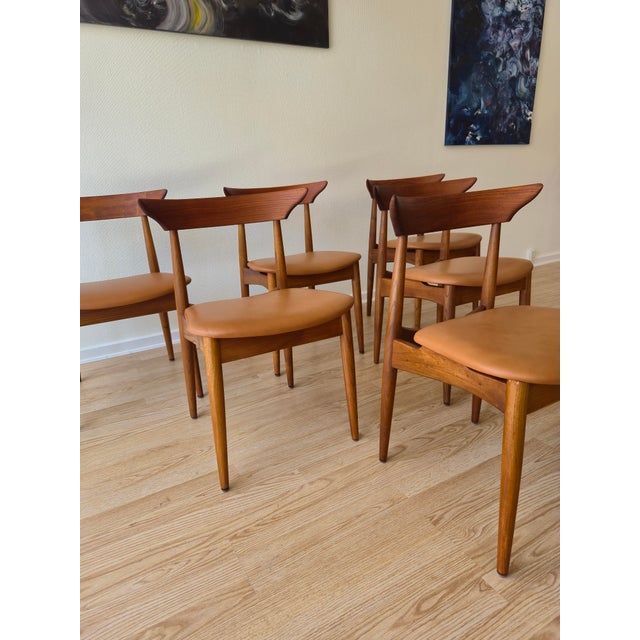 Mid-Century Modern Elm Chairs by Arne Wahl Iversen, 1960s, Set of 6 For Sale - Image 3 of 9
