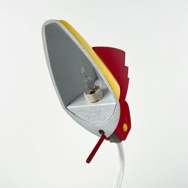 Plastic Postmodern Red & Yellow Toucan Table Lamp from Brilliant Leuchten, Germany, 1980s For Sale - Image 7 of 12