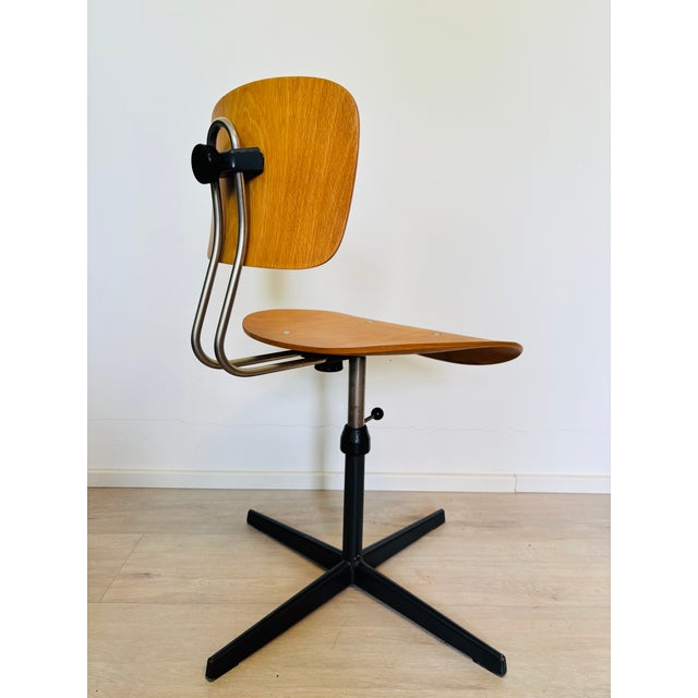 Industrial Desk Chair by Kovona, Czechoslovakia, 1970s For Sale - Image 6 of 11