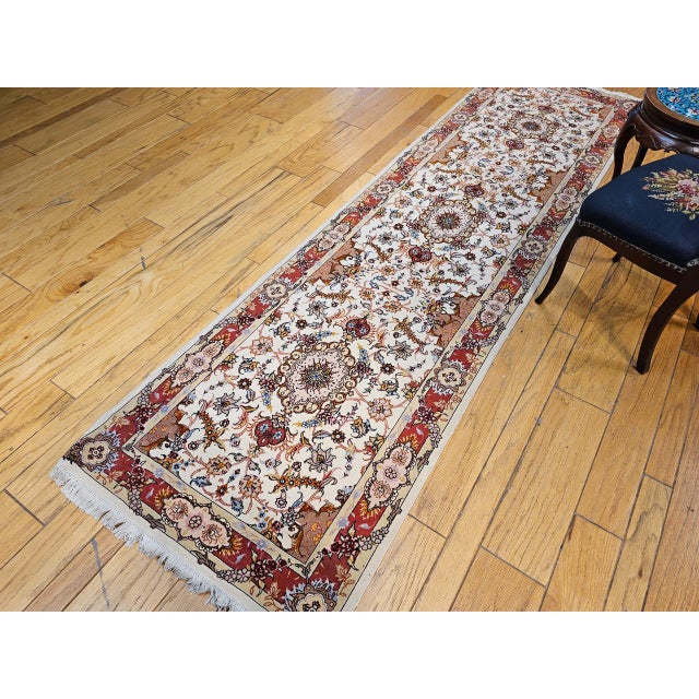 Vintage Tabriz Runner, Fine Hand-Knotted Wool & Silk, Floral Design, Ivory & Red, 3x11 For Sale - Image 4 of 16