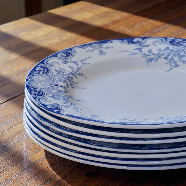 Ceramic French Ironstone Dinner Plates from KG Lunéville Phoenix, 1878, Set of 7 For Sale - Image 7 of 9