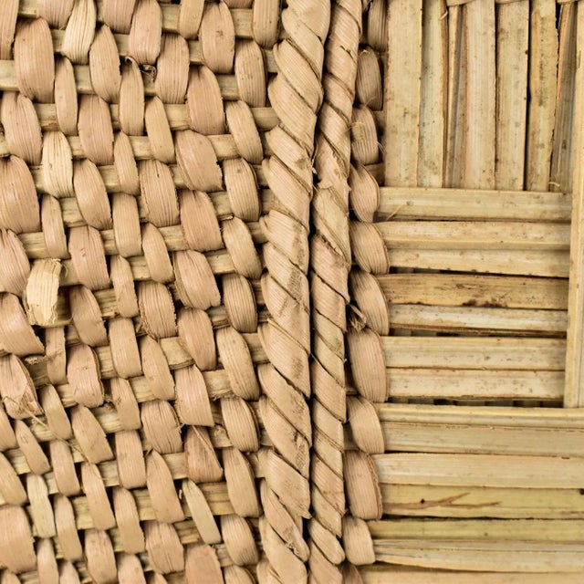 Early 20th Century Early 20th Century Tonga Binga Basket 23.5 Inch For Sale - Image 5 of 7