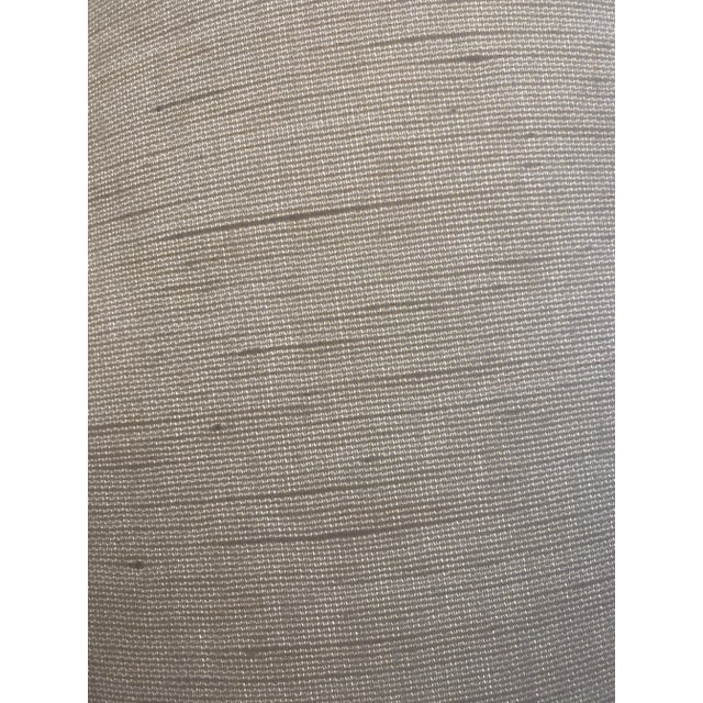 Vintage White and Gold Leaf Painted Ceramic Lamp For Sale - Image 9 of 10