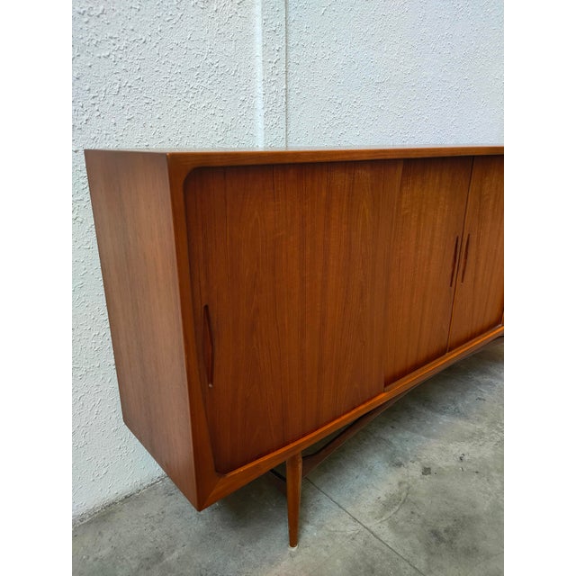 Mid-Century Chest of Drawers from Aparador Aerthoj Jensen & Molholm, 1970 For Sale - Image 6 of 14
