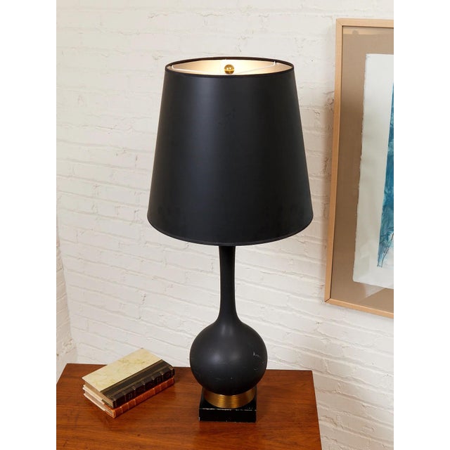 Black 1960s Mid Century Modern American Black Ceramic Lamp With Brass and Wood Base For Sale - Image 8 of 9
