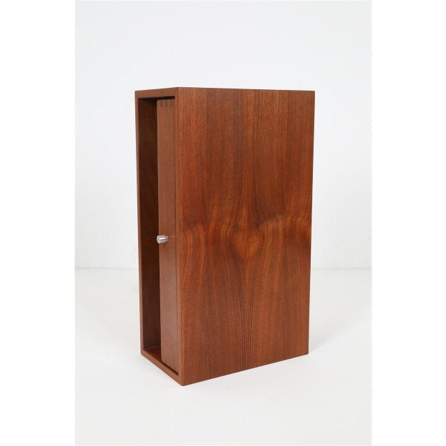 Brown Wall-Mounted Teak Bedside Table 1027 by Aksel Kjersgaard, 1960s For Sale - Image 8 of 18