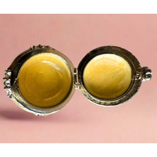1990s 1990s Jay Strongwater Miniature Jeweled Trinket Box – Yellow Enamel With Crystal Bow For Sale - Image 5 of 10