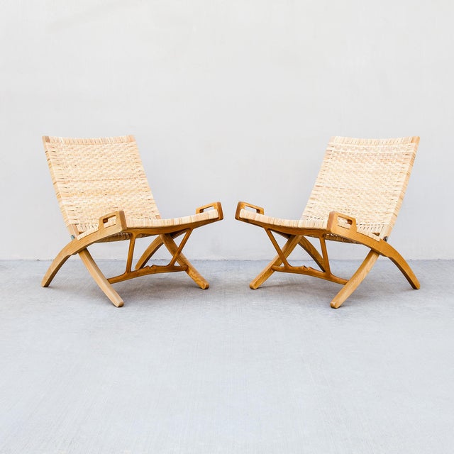 Hans Wegner Model 512 Folding Chairs in Rattan & Ash For Sale - Image 17 of 18