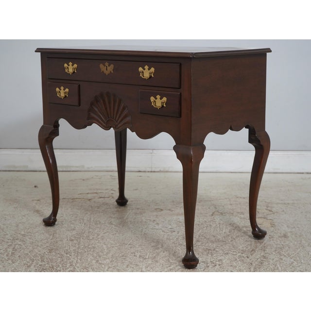 Approx: 40 Years Old Light Heirloom Finish Historic Newport Collection High Quality Construction This dressing table or...