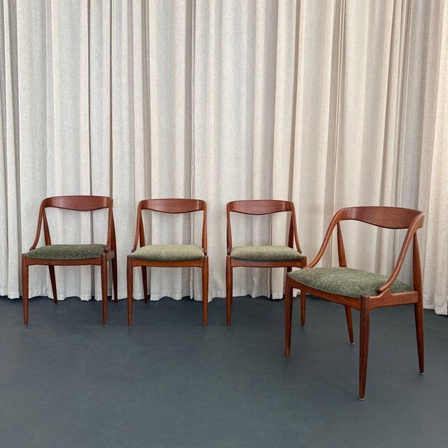 Mid-Century Modern 1960s Scandinavian Modern Teak Dining Chairs by Johannes Andersen For Sale - Image 3 of 8