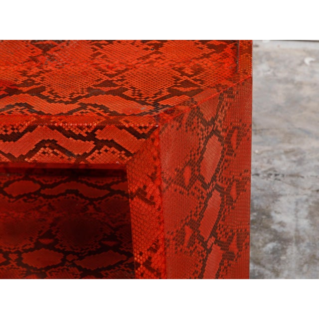 Attributed Karl Springer 1970s Midcentury Octagonal Bar Cart With Red Snakeskin Finish For Sale In Atlanta - Image 6 of 11
