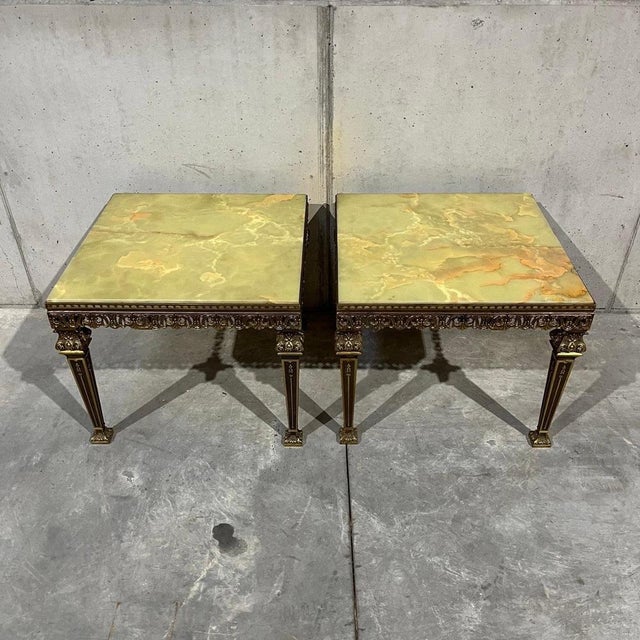 High quality Stylish & elegant Italian design Matching marble table in the range Dimensions: W: 60cm H: 49cm D: 60cm Item:...