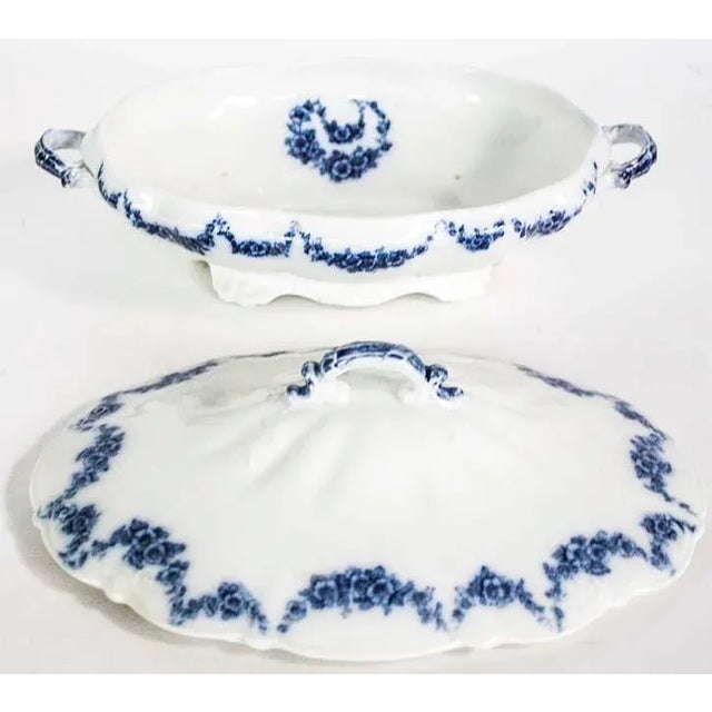 Rare 1896 John Maddock & Sons Royal Vitreous Heumann Platter Vitrified China covered casserole. Measurements: 11" handle...