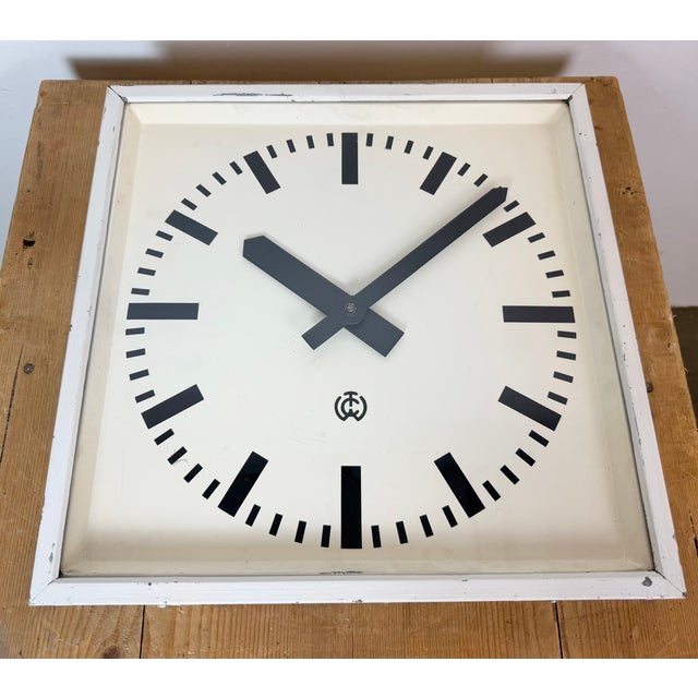Large Vintage Industrial Station Wall Clock from CTW, 1960s For Sale - Image 9 of 18