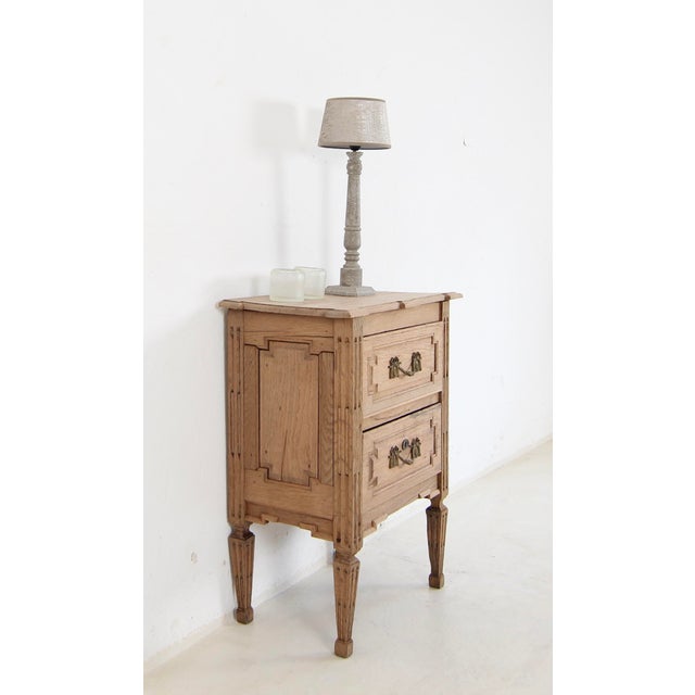 Small Neoclassical Louis XVI Oak Chest of Drawers, Late 19th Century For Sale - Image 6 of 18