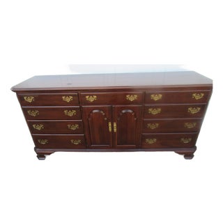 1980s Ethan Allen Georgian Court Dresser Cherry Designer For Sale