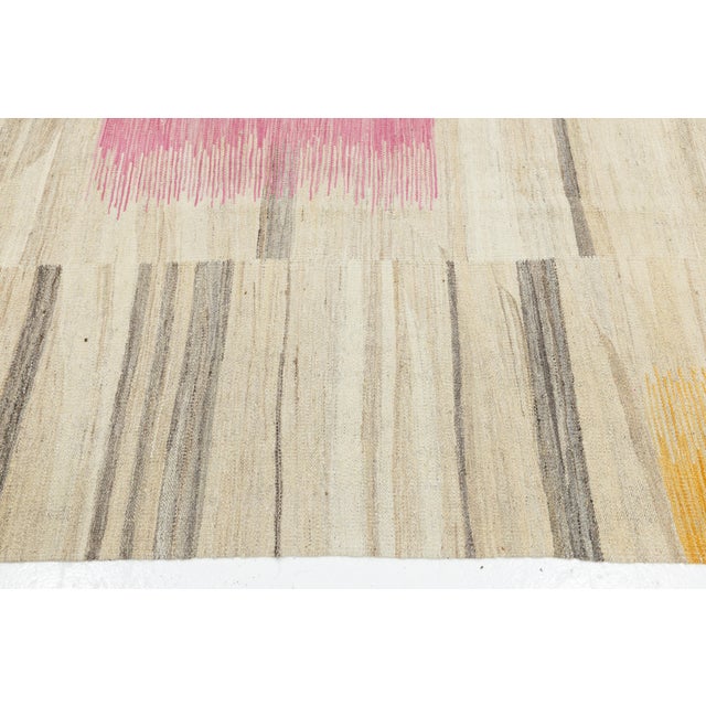 Contemporary Minimalist Wool Kilim Rug With Abstract Ikatesque Accents in Rose For Sale In New York - Image 6 of 12