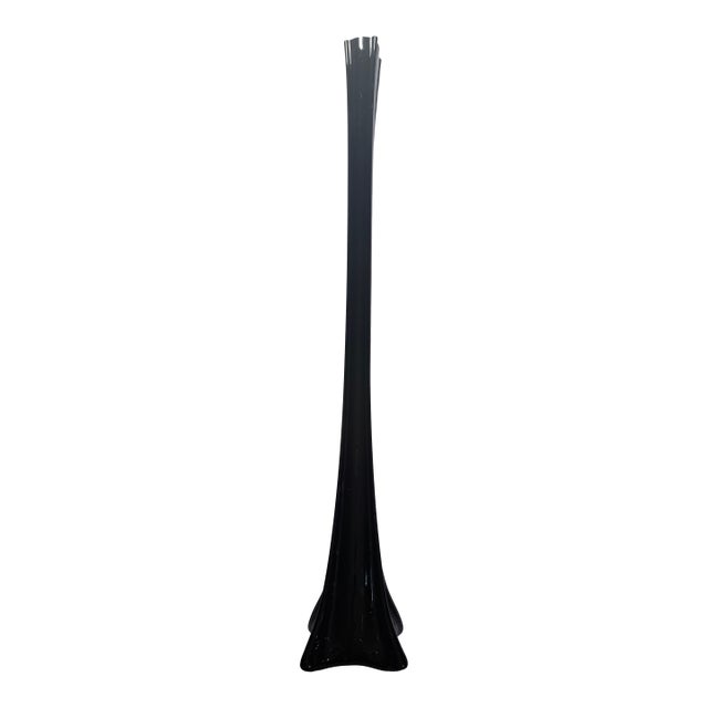 Vintage Post-Modern Solid Black Glass Eiffel Tower Stretch Vase – For Sale