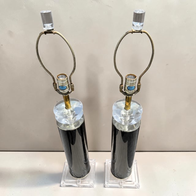 1980s Postmodern Lucite and Black Table Lamps - A Pair For Sale - Image 4 of 8