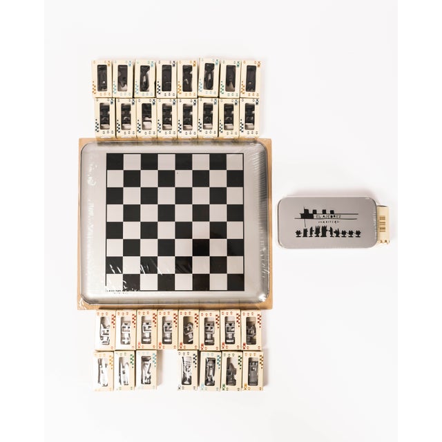 El Ajedrez Chess Game by Javier Mariscal for Akaba, Spain, 1992 For Sale - Image 9 of 9