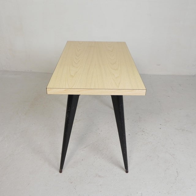 Model Tolix T55 Bistro Table with Formica Top from Henri Julien, 1950s For Sale - Image 6 of 18