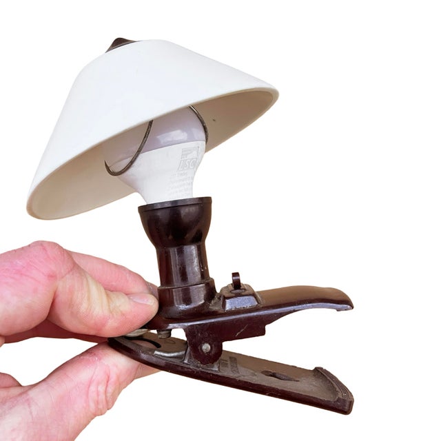 1930s Clip-on Bakelite Night Lamp, Zukov Czechoslovakia 1930s For Sale - Image 5 of 12