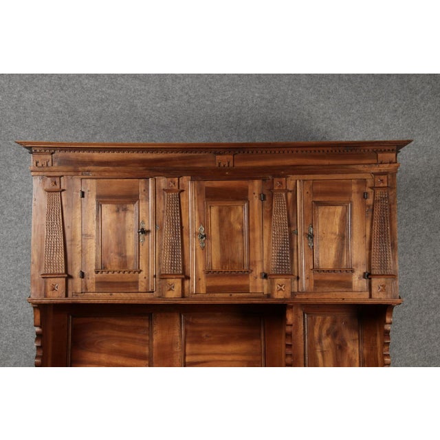 Antique Baroque Cupboard in Walnut, 1680 For Sale - Image 16 of 18