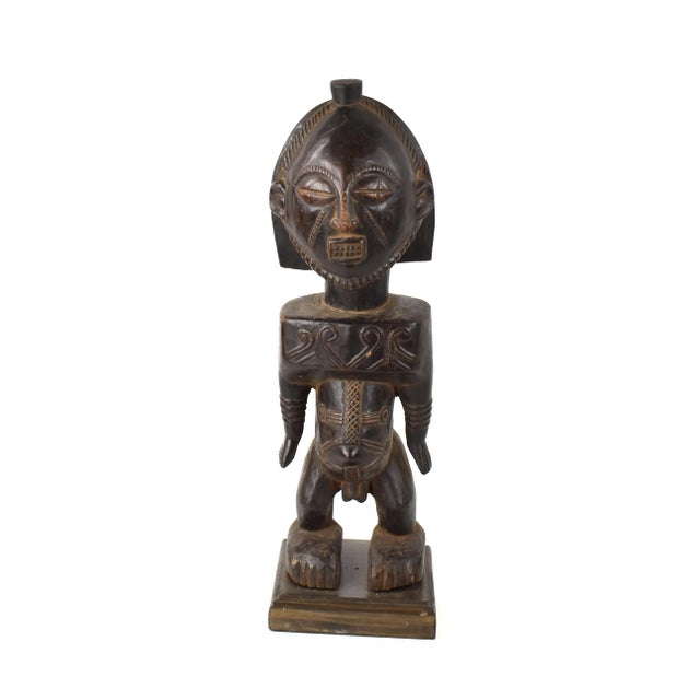 African Early 20th Century Buyu (Boyo) Male Figure on Custom Base For Sale - Image 3 of 7