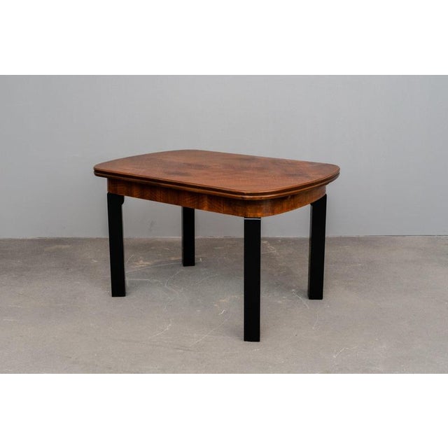 Art Deco Dining Table in Walnut, 1930s For Sale - Image 4 of 18
