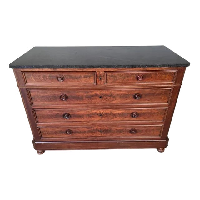 French Victorian Mahogany Chest of Drawers with Marble Top For Sale