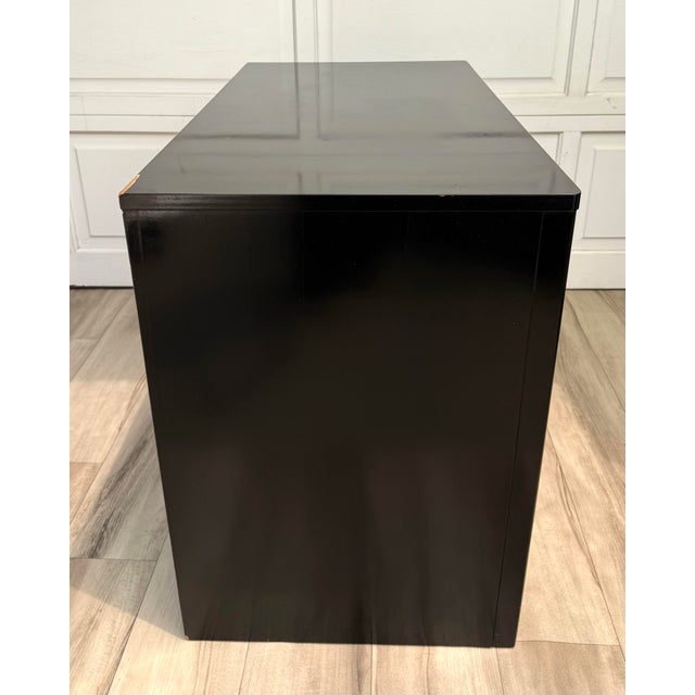 Mid-Century Black Lacquer Chinoiserie Convertible Dining Table Cabinet For Sale - Image 12 of 15