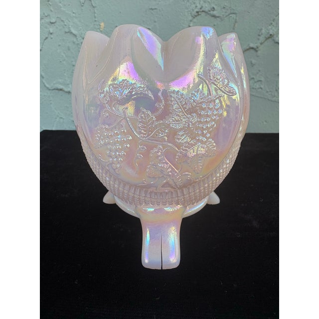 Vintage Fenton Pink Opalescent Carnival Glass Three-Footed Grape & Vine Rose Bowl For Sale In Orlando - Image 6 of 11