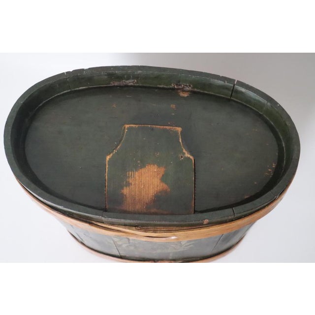 Gold Hand-Painted Wooden Satchel Box, Germany, 1803 For Sale - Image 8 of 18