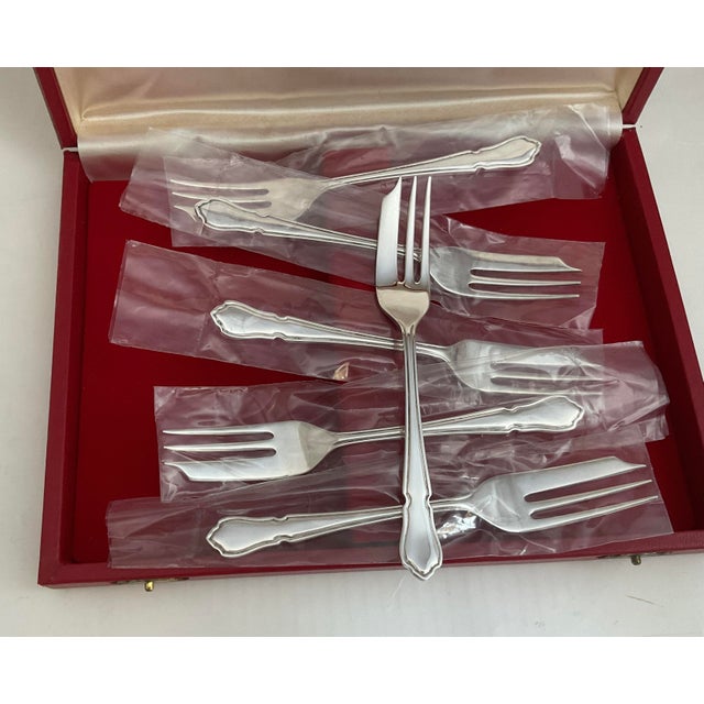 New 1970s Silver Set of 12 Pastry Forks, Du Barry With Red Cases- Set of 12 For Sale - Image 12 of 18